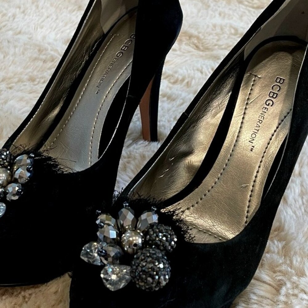 BCDG HEELS - Picture 1 of 4